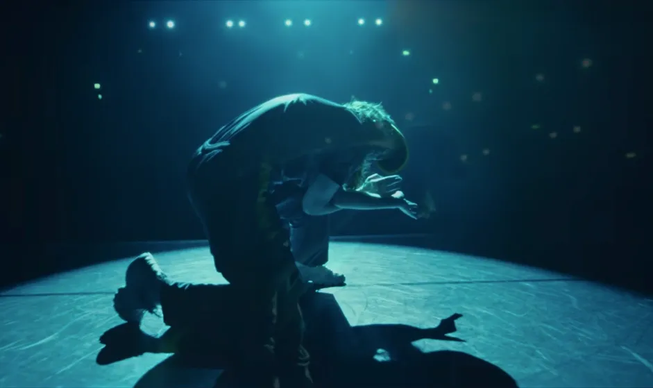 Raygun dans le nouvel épisode de l'Envers du Sport sur Netflix. ©Netflix