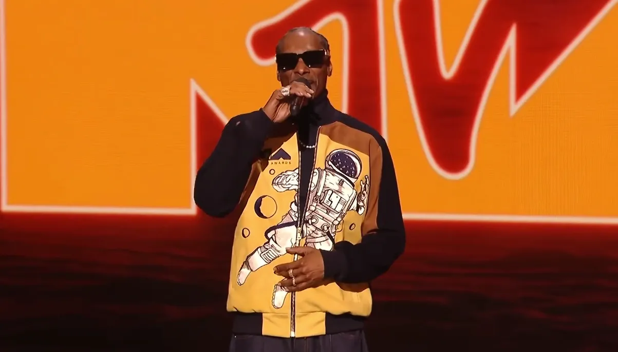 Snoop Dogg a lancé les MTV VMAs 2026 à Los Angeles. ©MTV / CBS