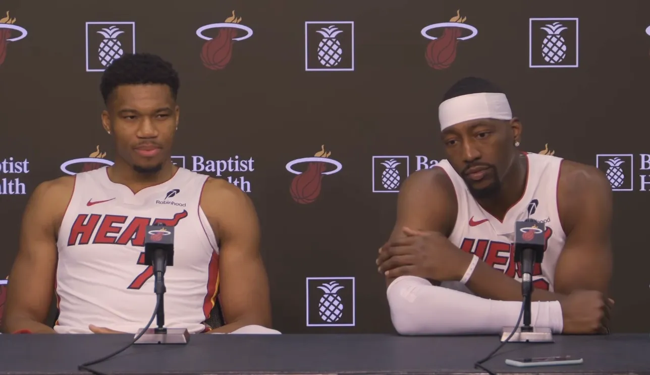 Giannis Antetokounmpo et Bam Adebayo lors du media day du Miami Heat. ©NBA
