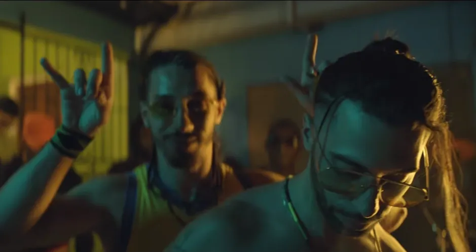 Ademo et N.O.S dans le clip de Blanka, titre de l'album Deux frères sorti en 2019. ©QLF Records
