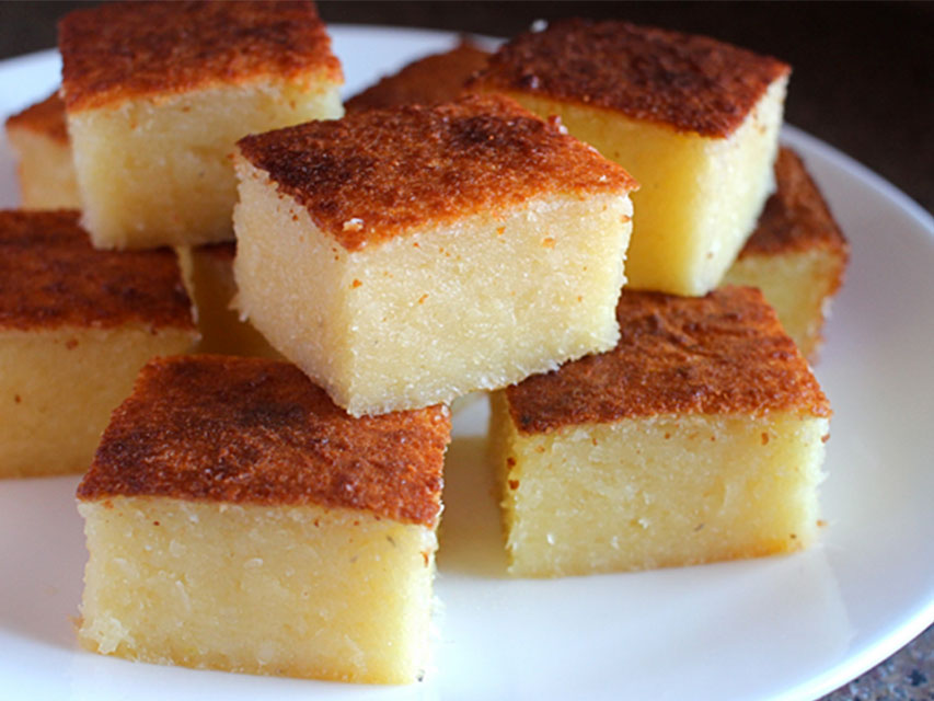 Cassave garnie à la noix de coco, la version sucrée qui régale les gourmands. Parfaite pour illustrer la déclinaison gourmande de la galette.