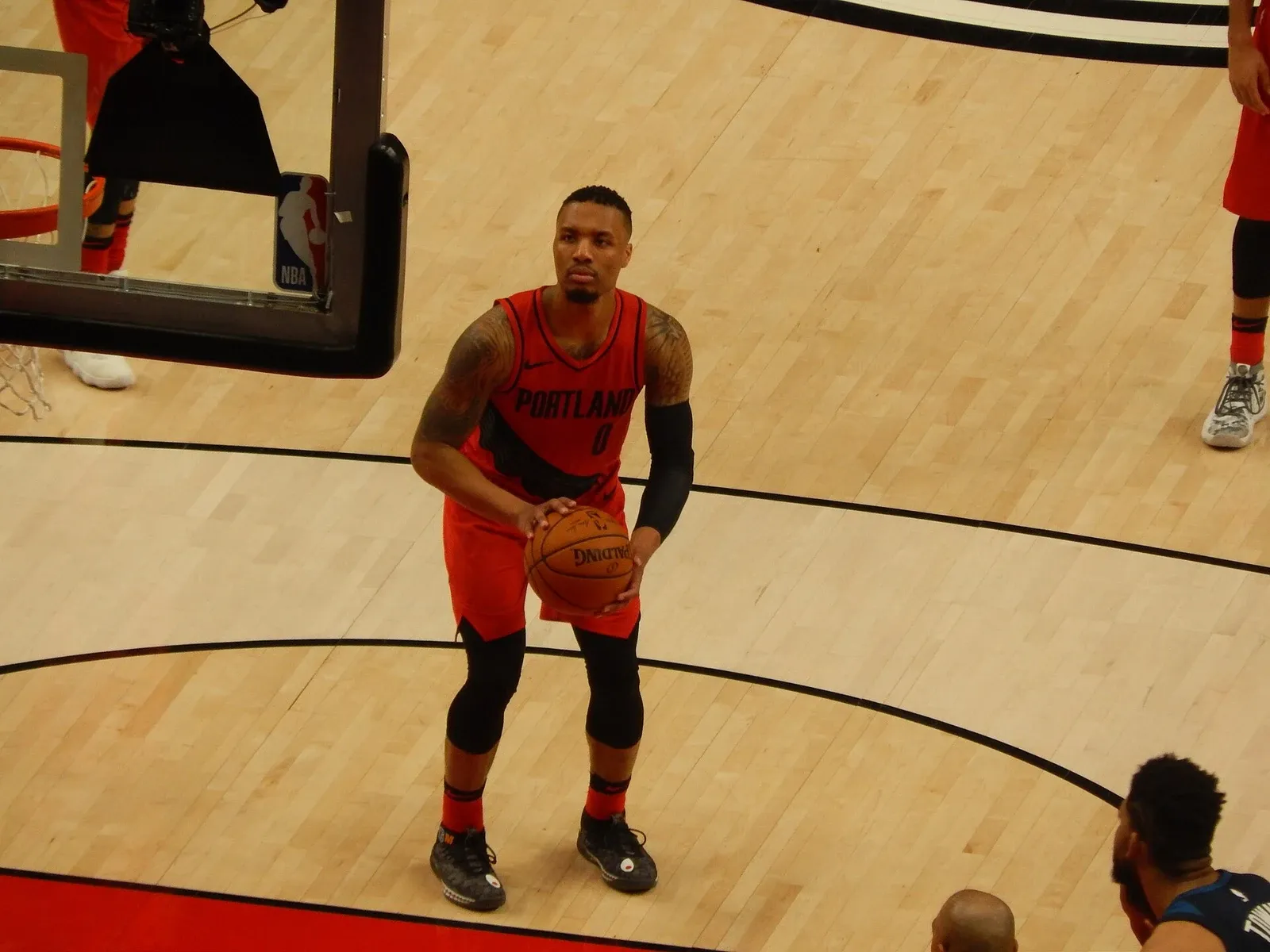Damian Lillard des Trail Blazers, face aux Minnesota Timberwolves, le 1er mars 2018 au Moda Center de Portland. CC Frenchieinportland SA